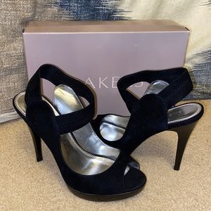 NWT Bakers Debbi black suede heels